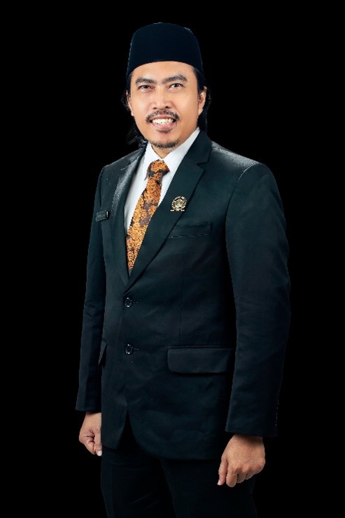 Dr. H. Akhdiyat Sabril Ulum, S.Kom. M.M